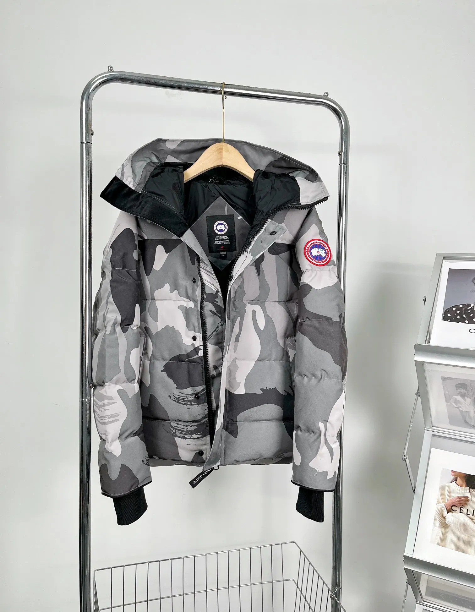 P580 Canada Goose 17 down jackets Size: S-XXL